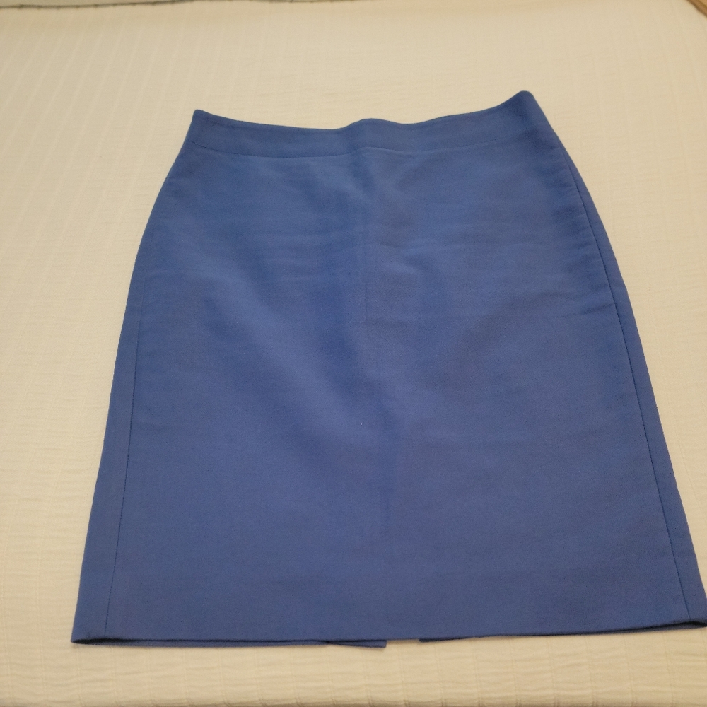 J.Crew Blue No 2 Pencil Skirt sz 4 back zip pockets Slit 32x22" Nice